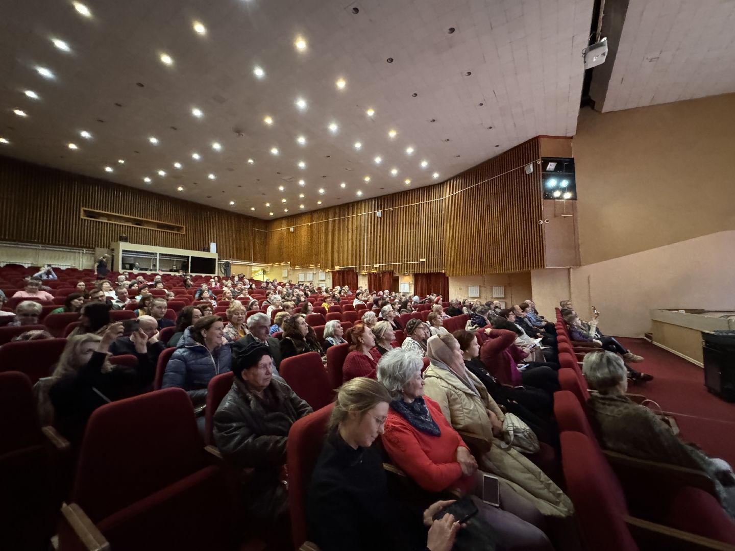 Одинцово, Молоджный оркестр, 8 марта,