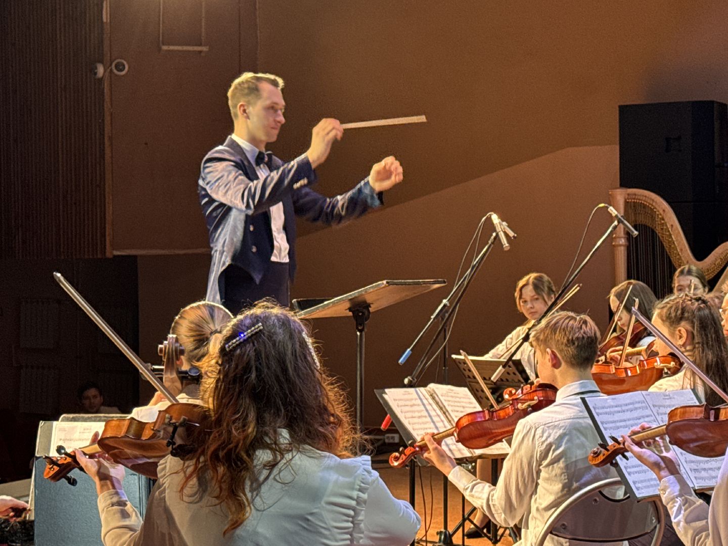 Одинцово, Молоджный оркестр, 8 марта,