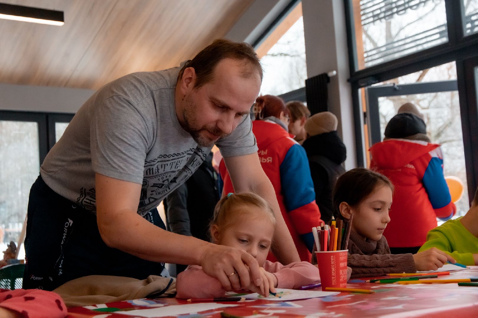 фрязино, лесопарк, волонтеры, международный женсий день,