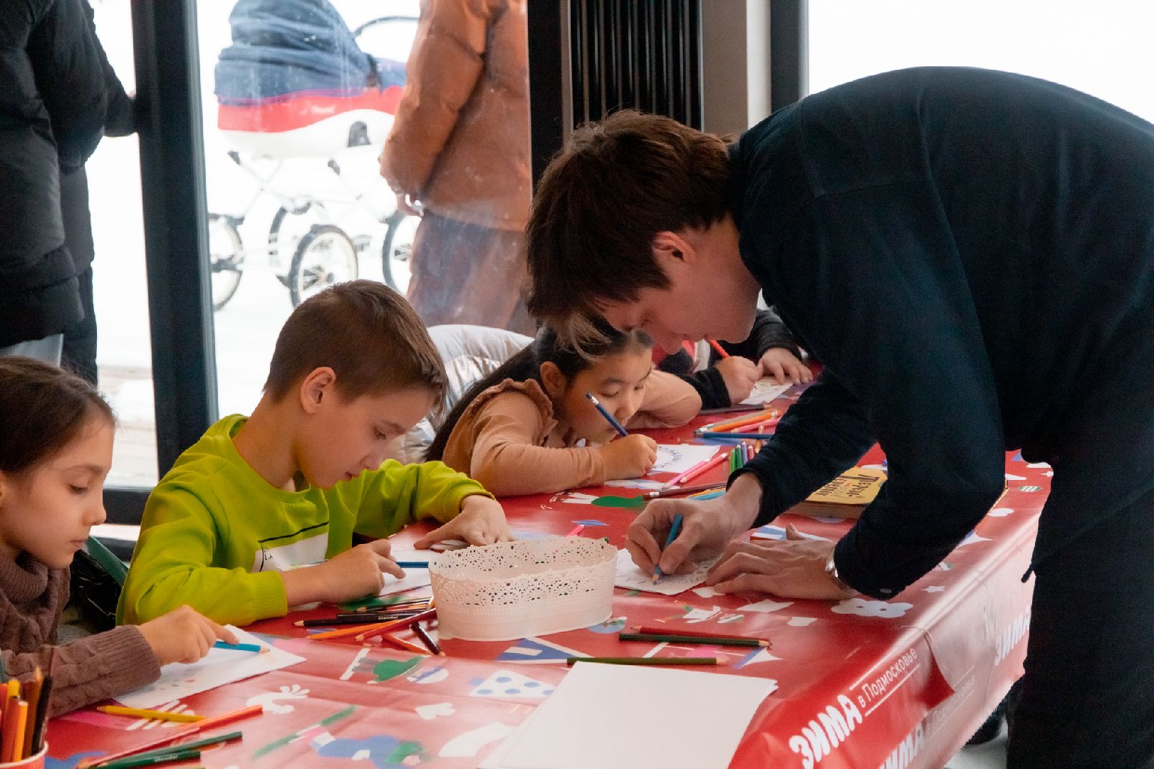 фрязино, лесопарк, волонтеры, международный женсий день,