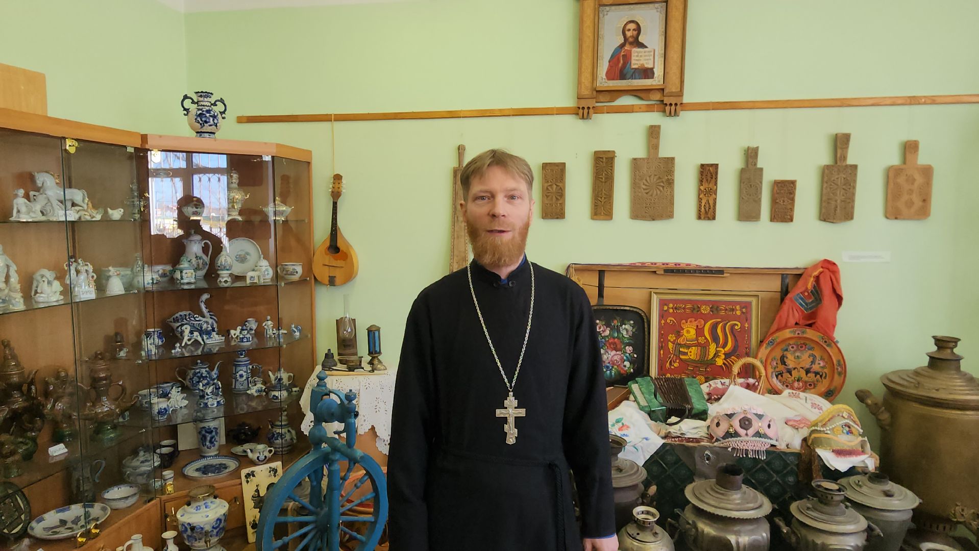 православный клуб встреча, Пантелеимоновский приход, Вадим Мищенко, священник, Гагарина 77а,