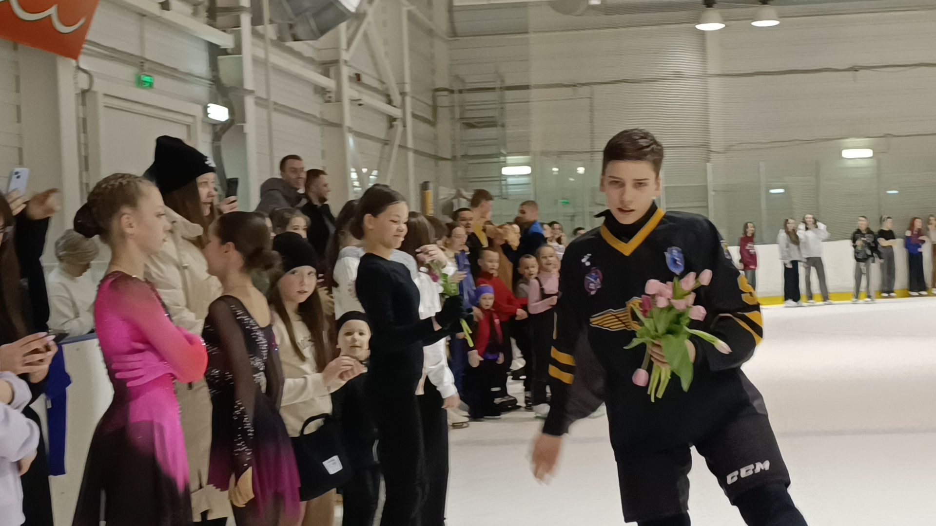 дискотека на льду, лобня, фигурное катание,