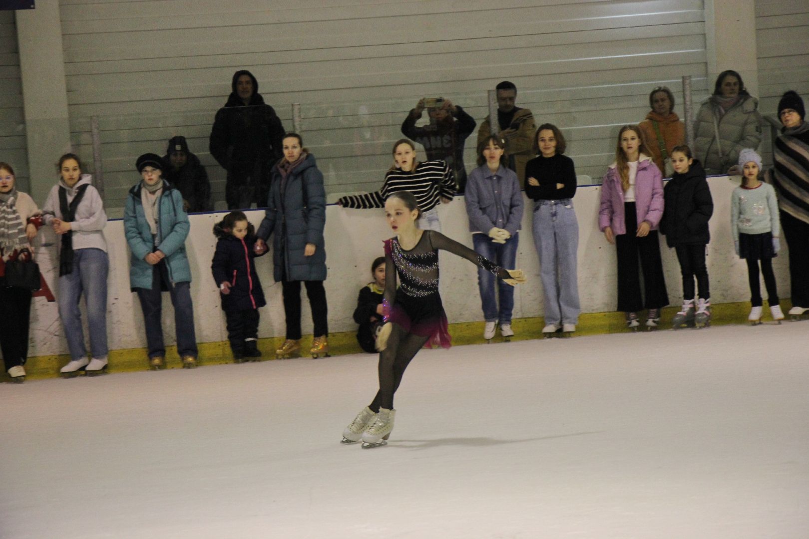 дискотека на льду, лобня, фигурное катание,