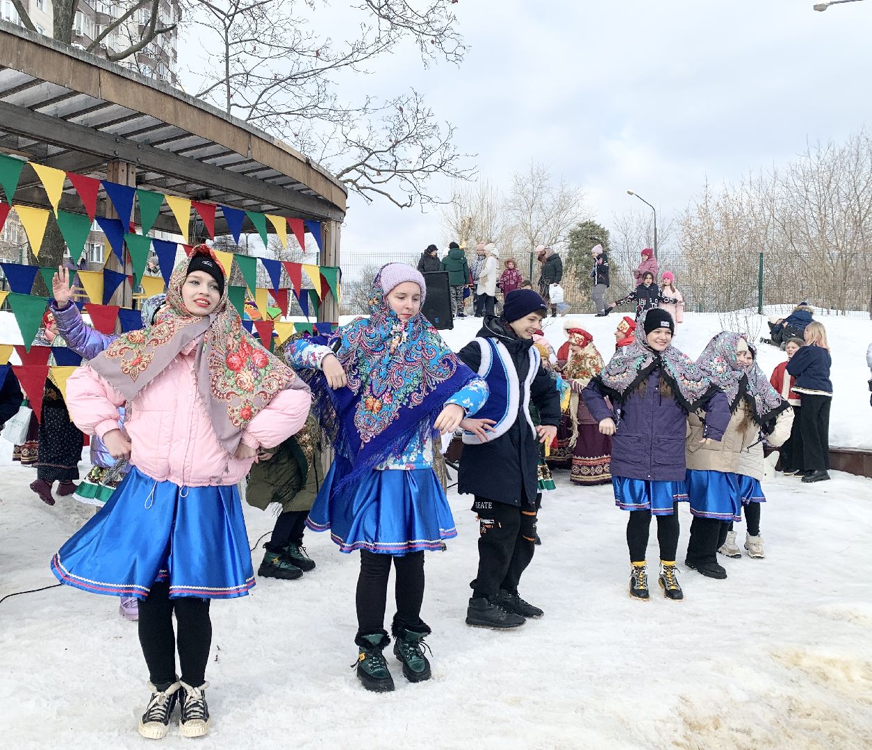 Балашиха, Подмосковье, масленица, сжигание чучела Масленицы,
