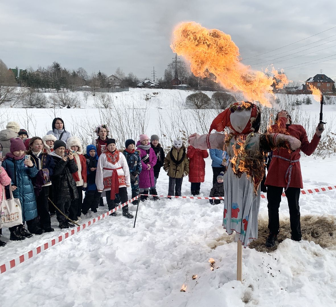 Балашиха, Подмосковье, масленица, сжигание чучела Масленицы,