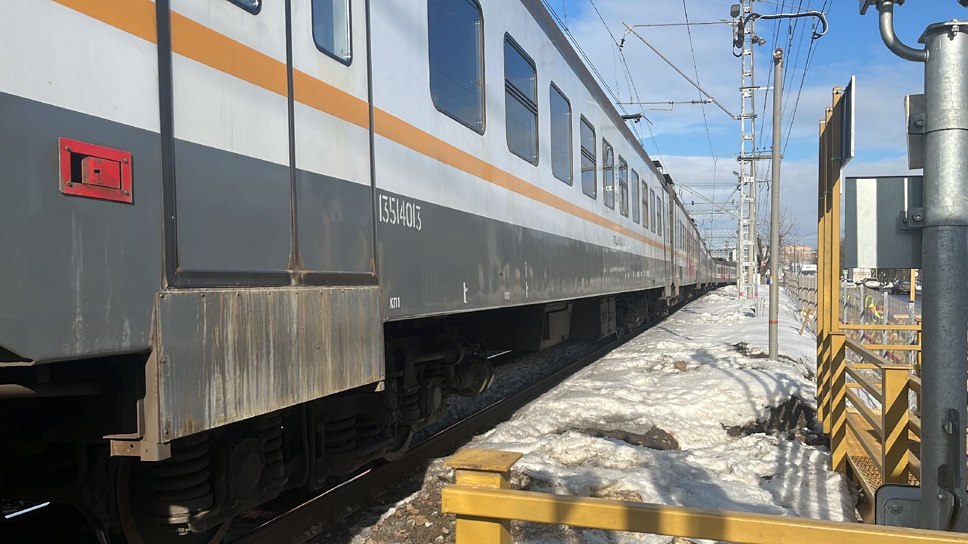 пешеходный переход, пешеходы, переход через пути,