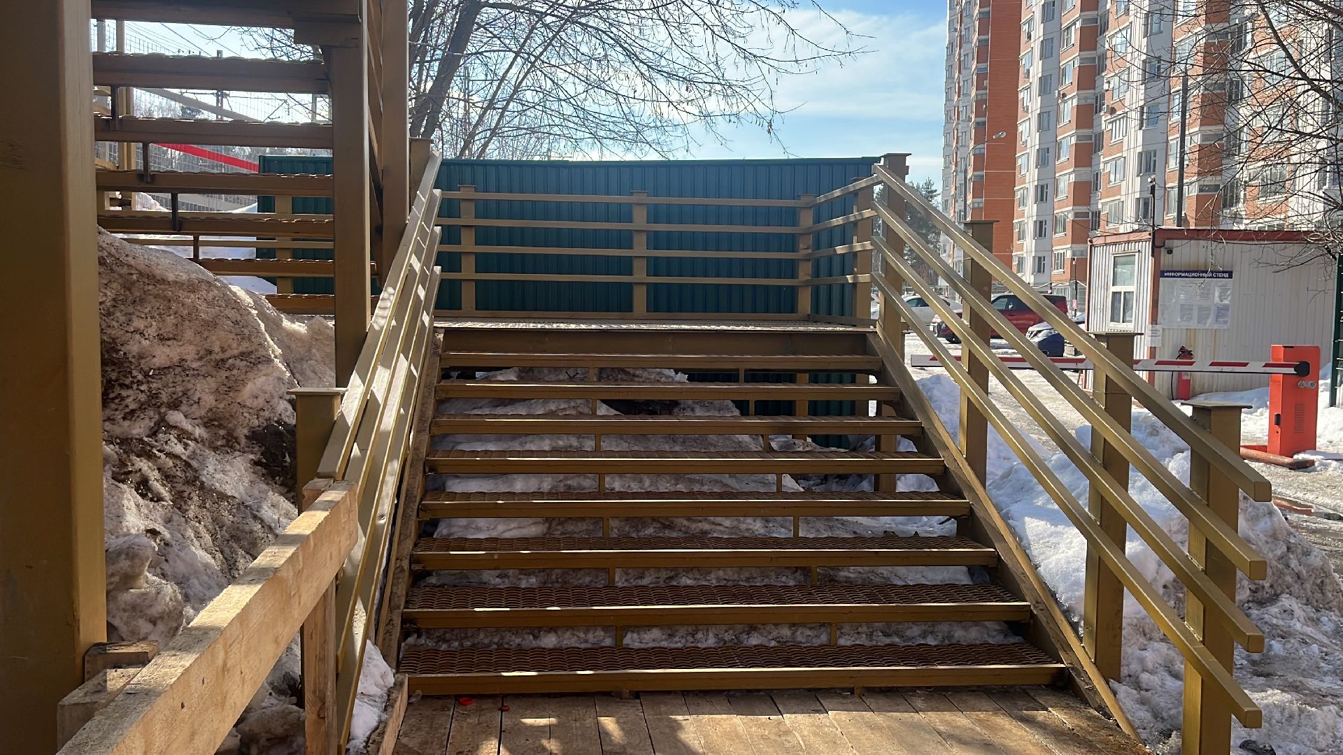 пешеходный переход, пешеходы, переход через пути,