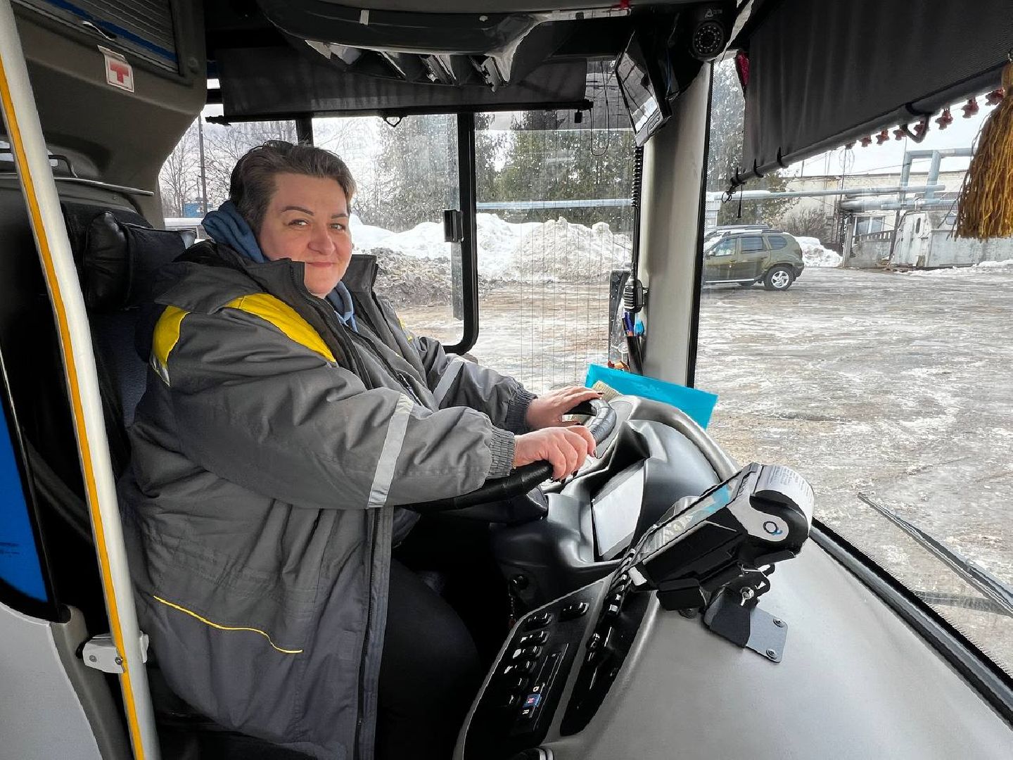 Солнечногорск, Автобус, женщина-водитель, мострансавто, пассажиры,