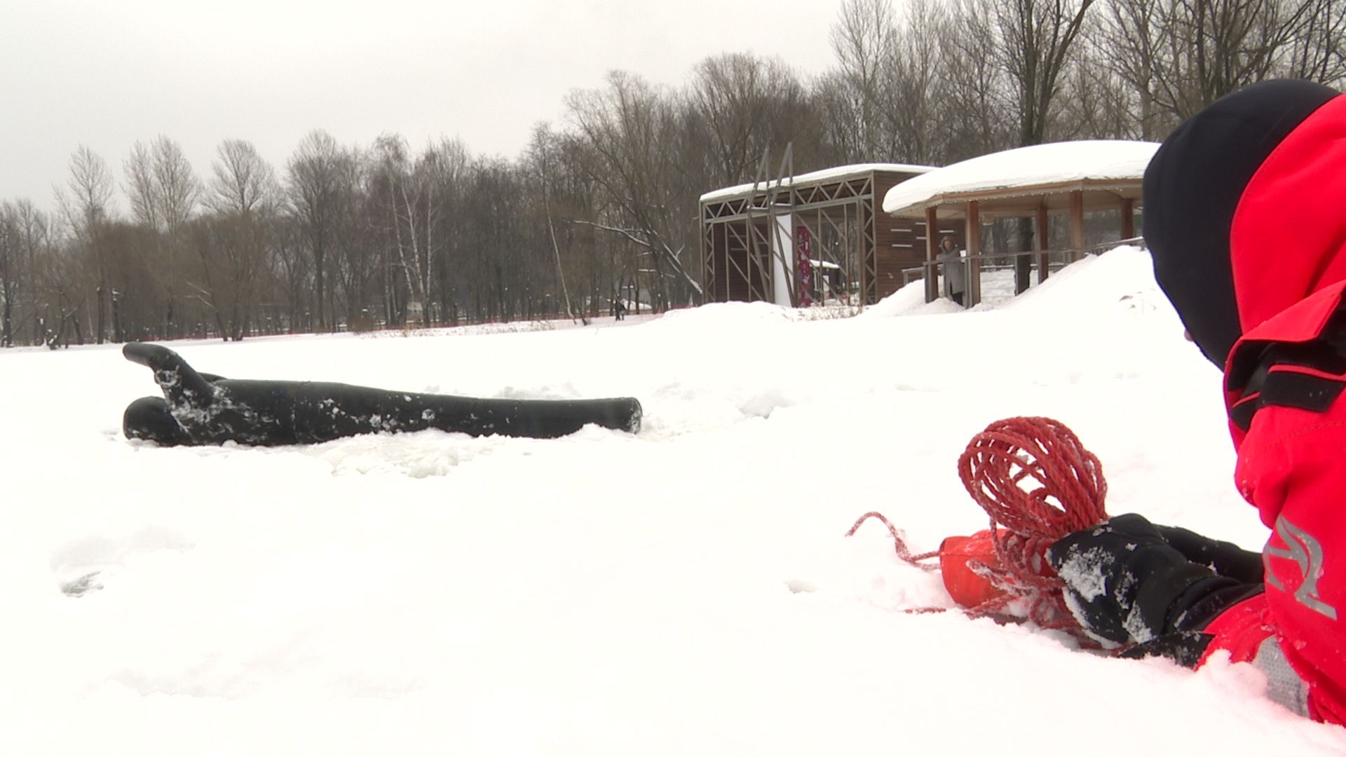 Реутов, МЧС, спасение утопающих, полынья, опасный лед, вода,