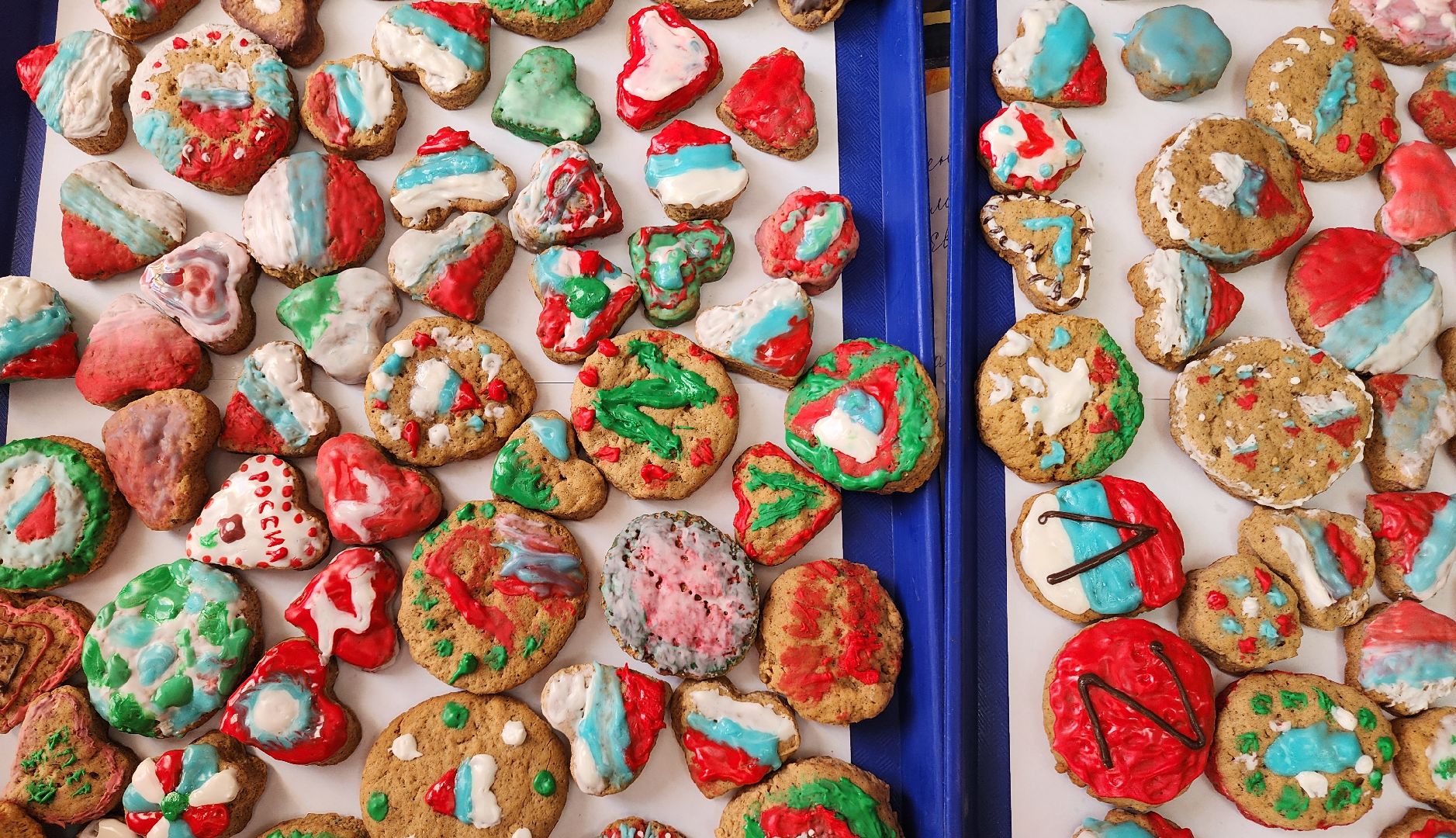 неделя добрых дел, Домодедово, СОШ 7, Подмосковье, письма солдату, СВО, Пряники, Триколор, Российский флаг, маскировочные сети,