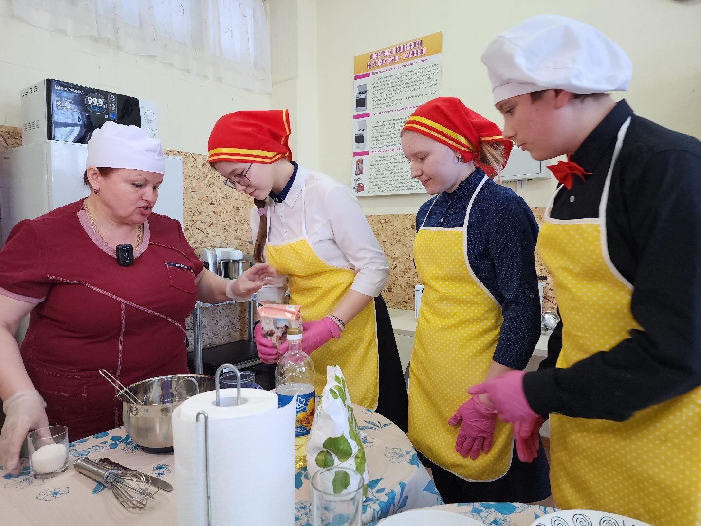 воскресенск, неделя добрых дел, школьники, еда, дети, школа, доброе дело, масленица,