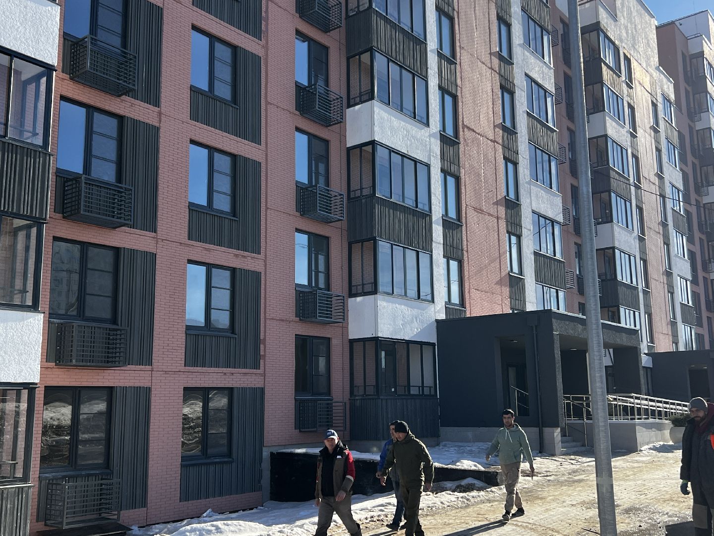 Солнечногорск, строительство домов, переселенцы, аварийное жилье, рабочие,