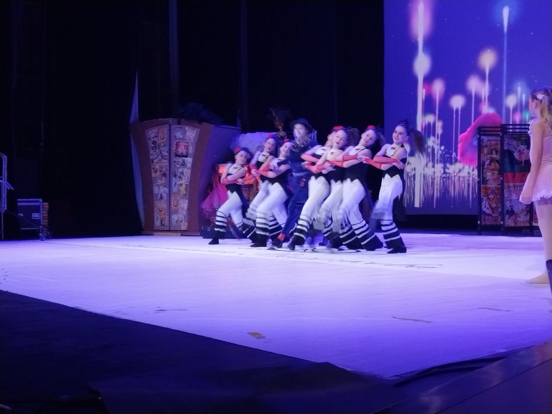 Анастасия Волочкова, Мытищи, танцы, шоу