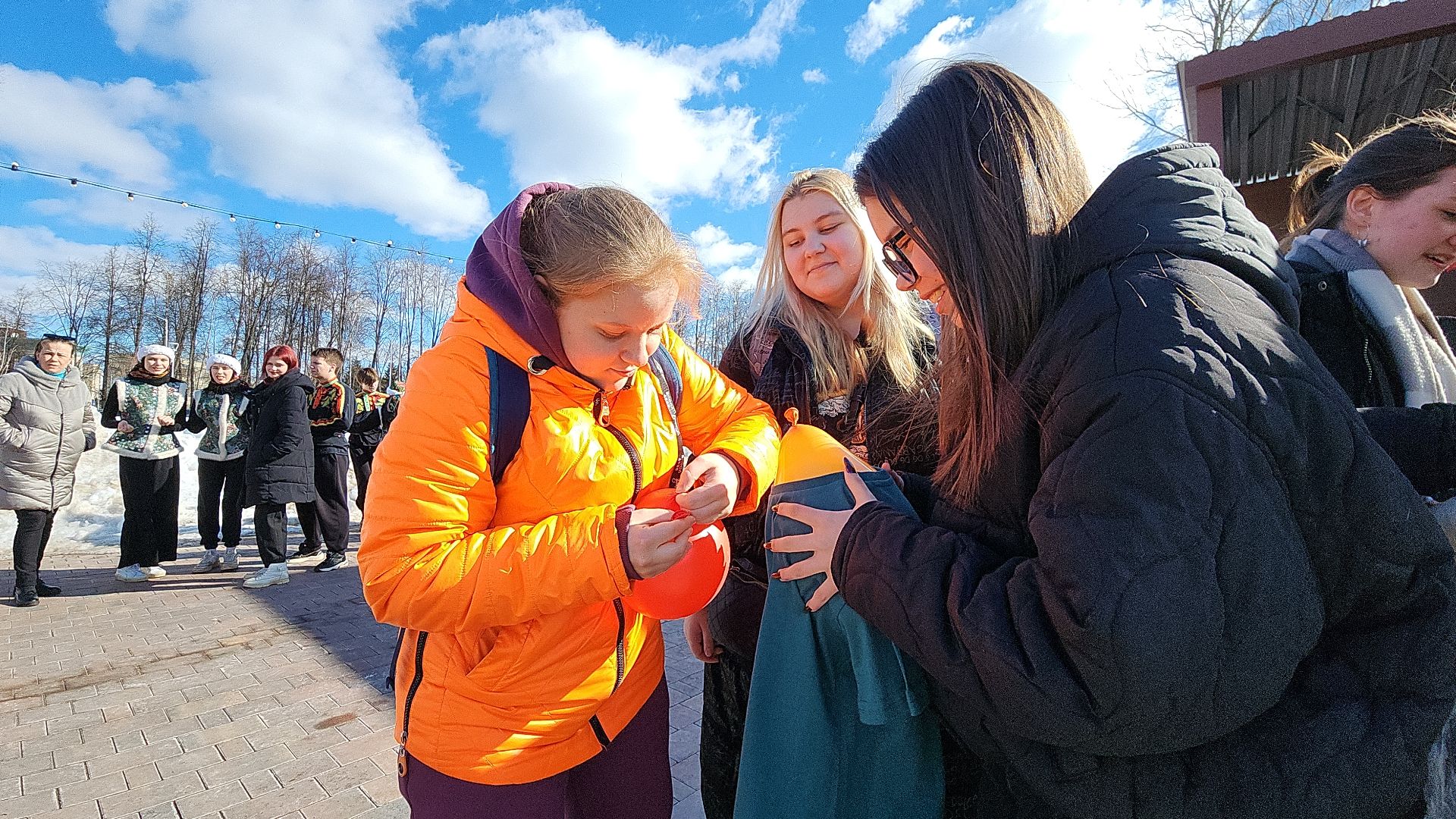 электросталь, мой город, жители города, праздник, масленица, молодежь, молодежь электростали, парк Восточный, культура и туризм в подмосковье, культура молодежь,