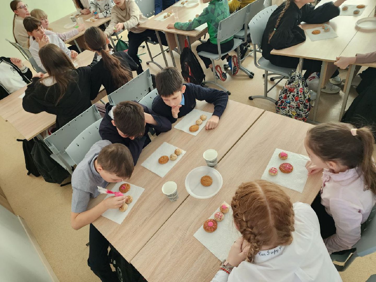 сво, чехов, неделя добрых дел, школа, пряники, специальная военная операция, дети,