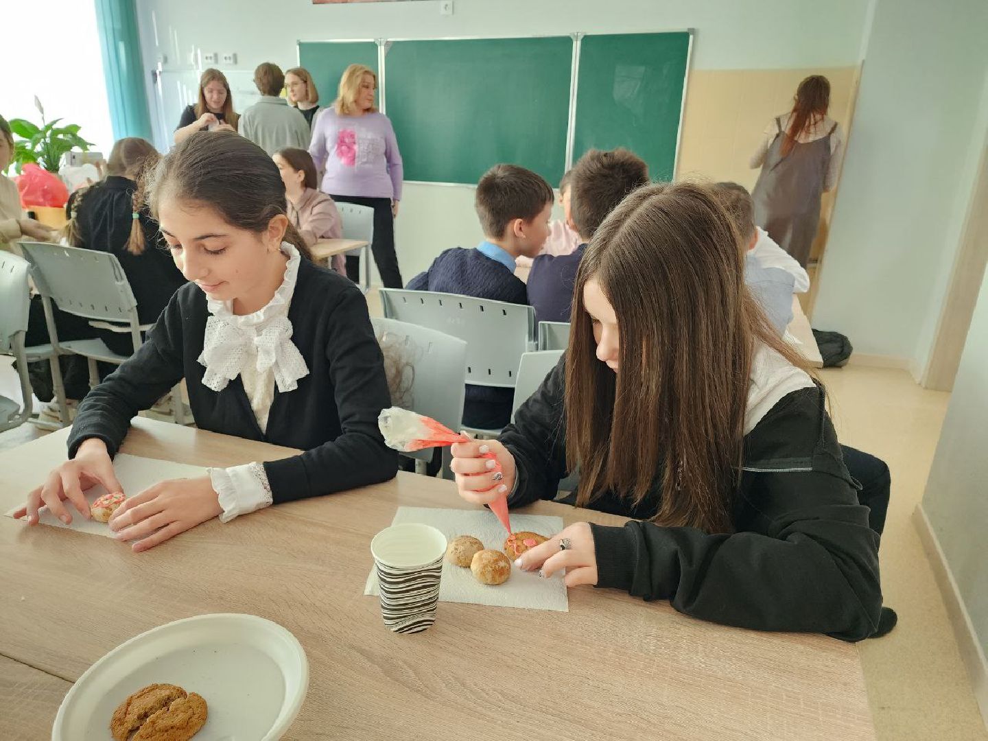 сво, чехов, неделя добрых дел, школа, пряники, специальная военная операция, дети,