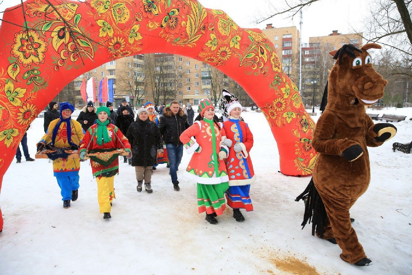 долгопрудный, Широкая масленица, центральный парк, дети, блины, солнышко,