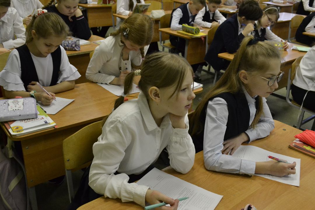 Балашиха, Подмосковье, губернатор, награды, Год педагога и наставника, педагоги, школы, СВО,