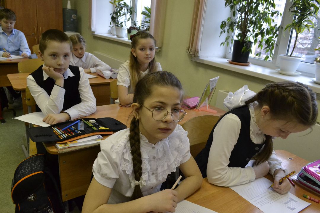 Балашиха, Подмосковье, губернатор, награды, Год педагога и наставника, педагоги, школы, СВО,