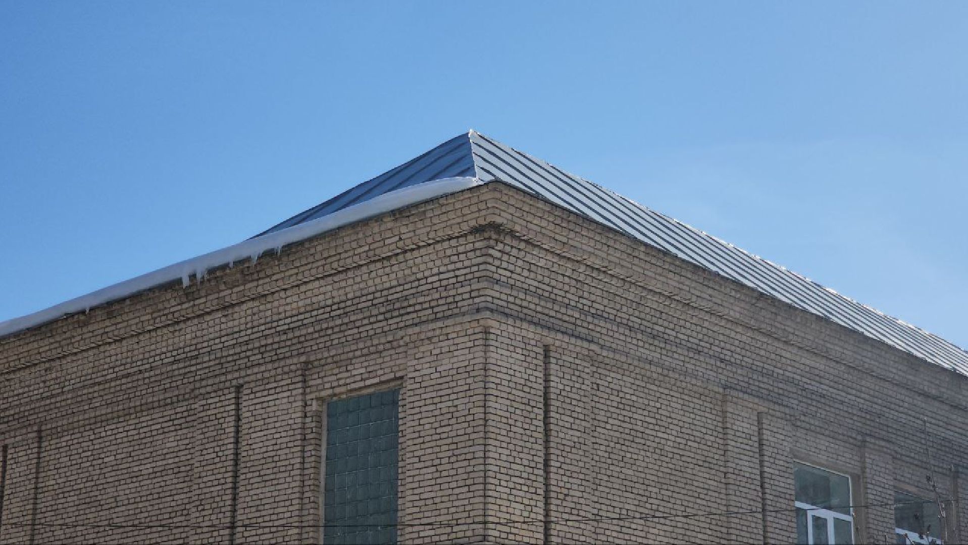 мытищи, пироговский, ремонт школы, Школа 19, Протечка кровли,