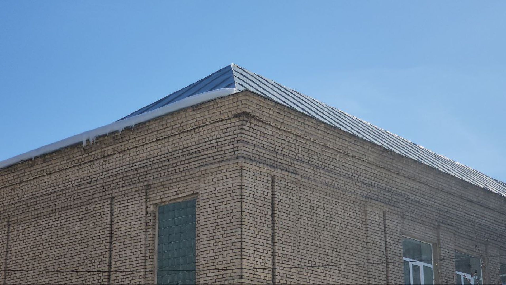 мытищи, пироговский, ремонт школы, Школа 19, Протечка кровли,