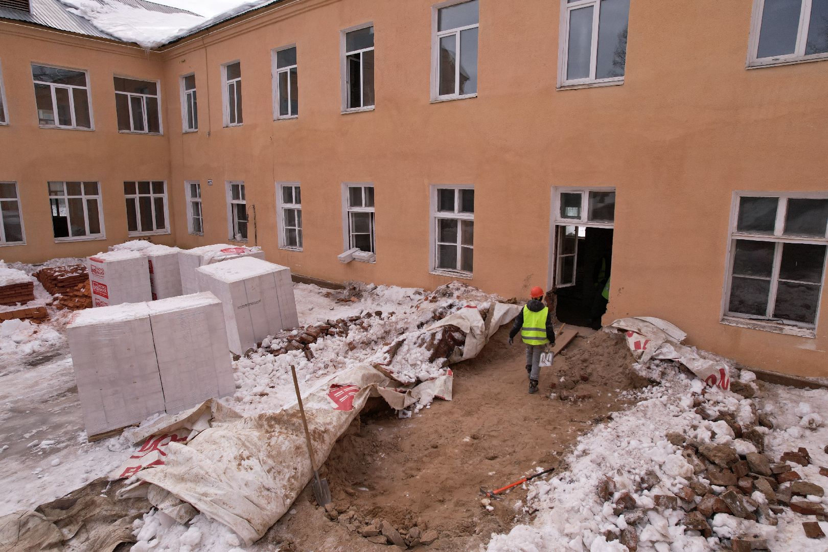 видео с коптера, солнечногорск, ремонт, школа,