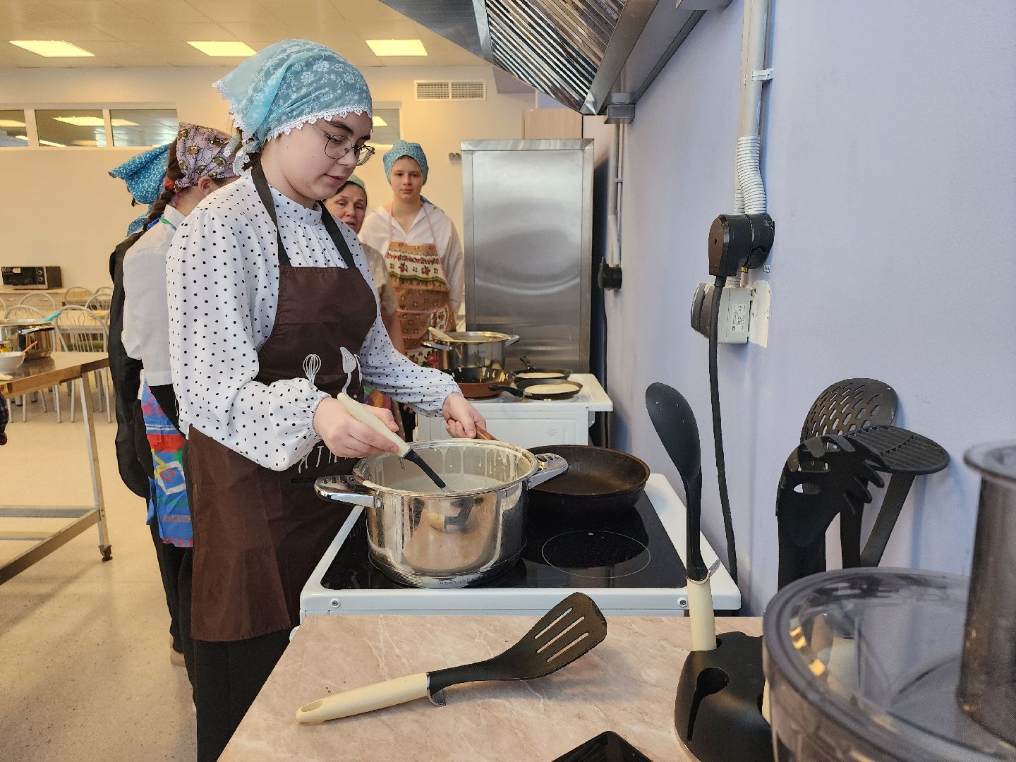 серпухов, подмосковье, блины, неделя добрых дел,