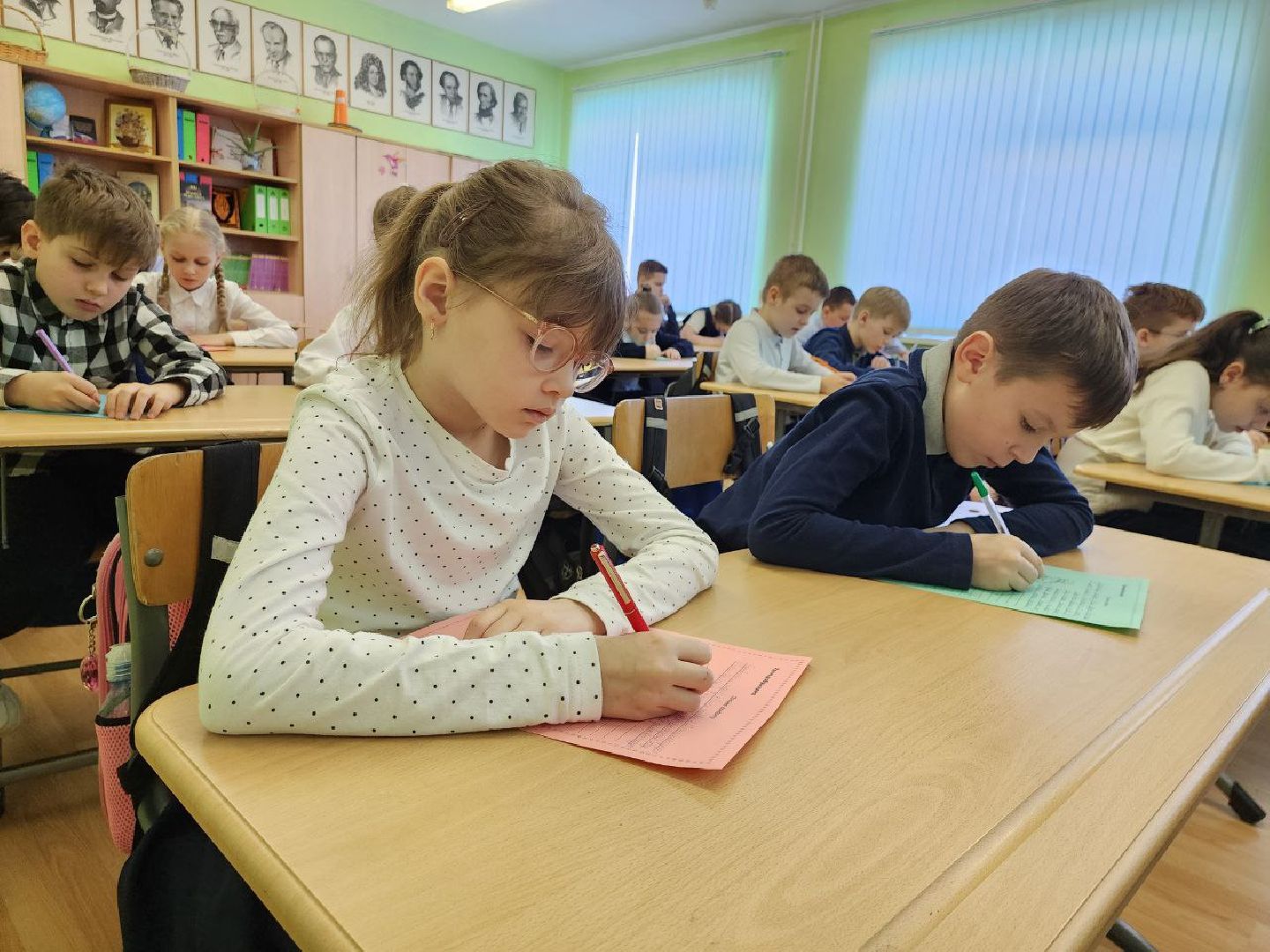 можайск, можайский городской округ, подмосковье, неделя добрых дел, спецоперация, военнослужащие, школьники, письмо солдату, маскировочные сети, пряники, добрые дела,