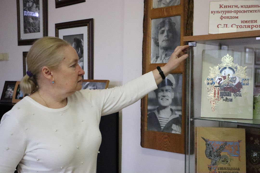 Серебряные Пруды, библиотека, образование