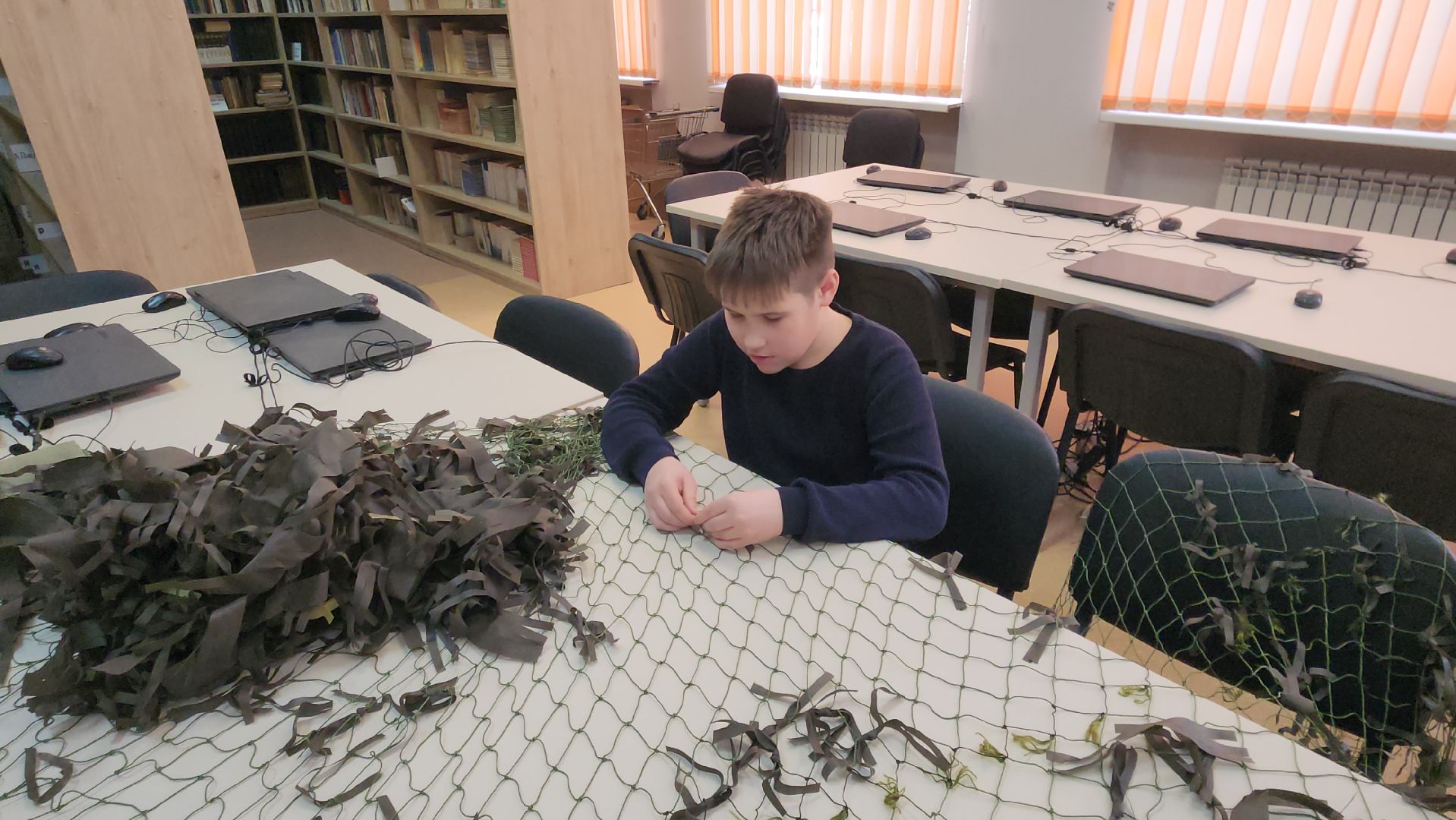 гимназия №1, Алина Русанова, неделя добрых дел, маскировочные сети, плетение сетей, Жуковяз,