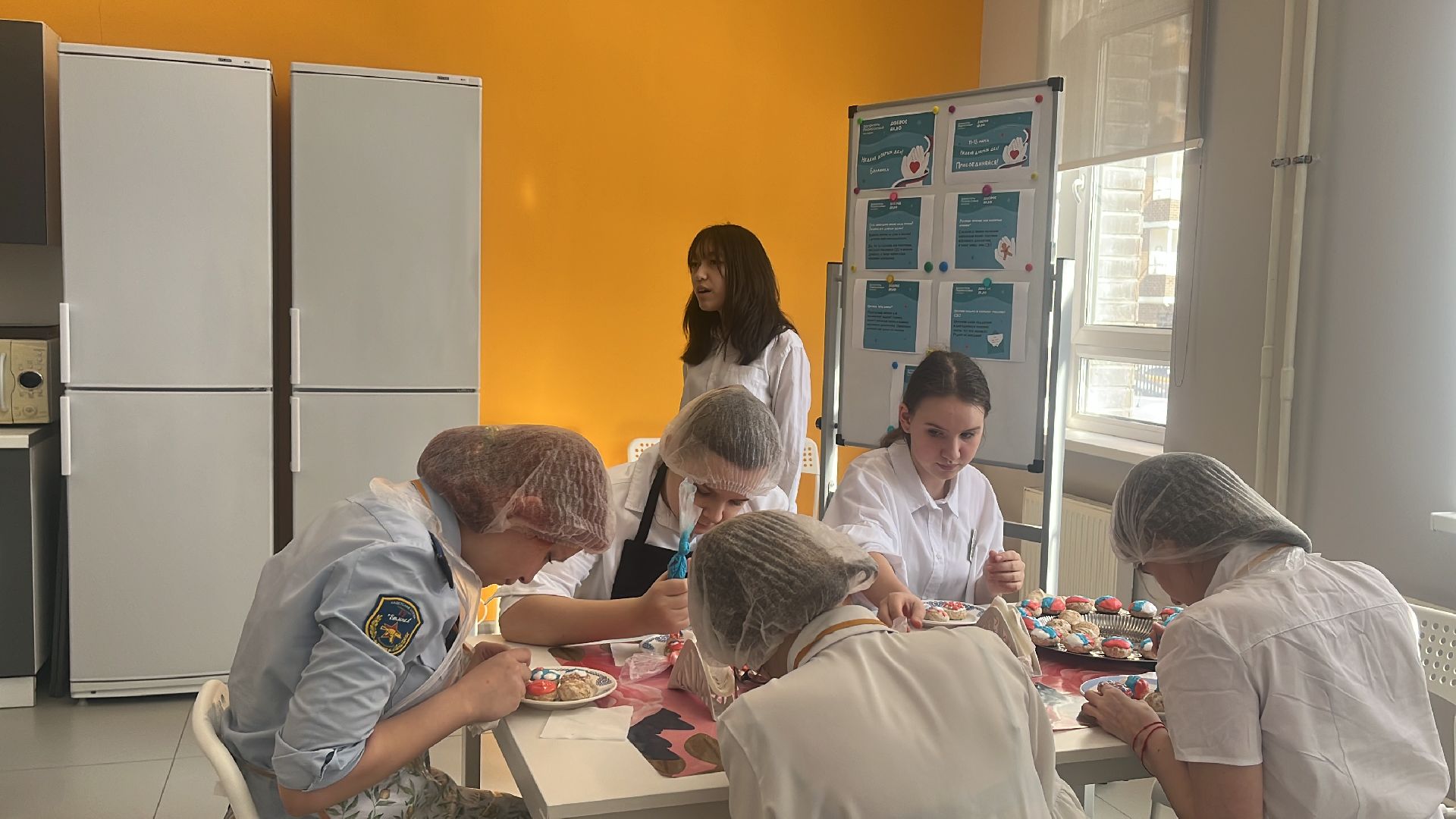 неделя добрых дел, школа 12, школьники,