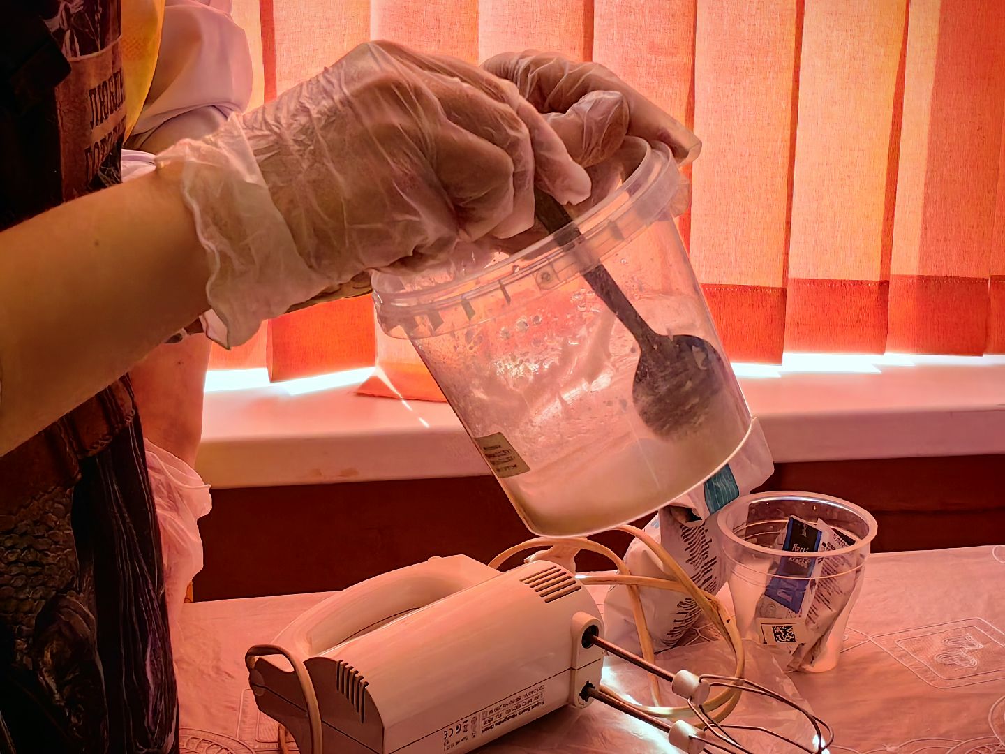 школа, неделя добрых дел в школе, пряники, роспись пряников,