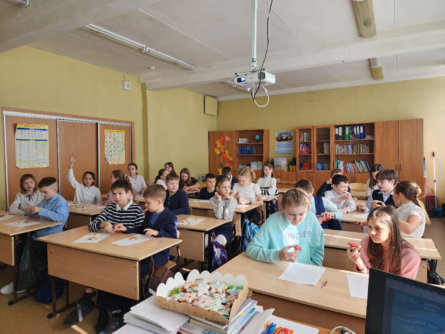 пушкино, акции, сво, пряники для бойцов, гимназия,