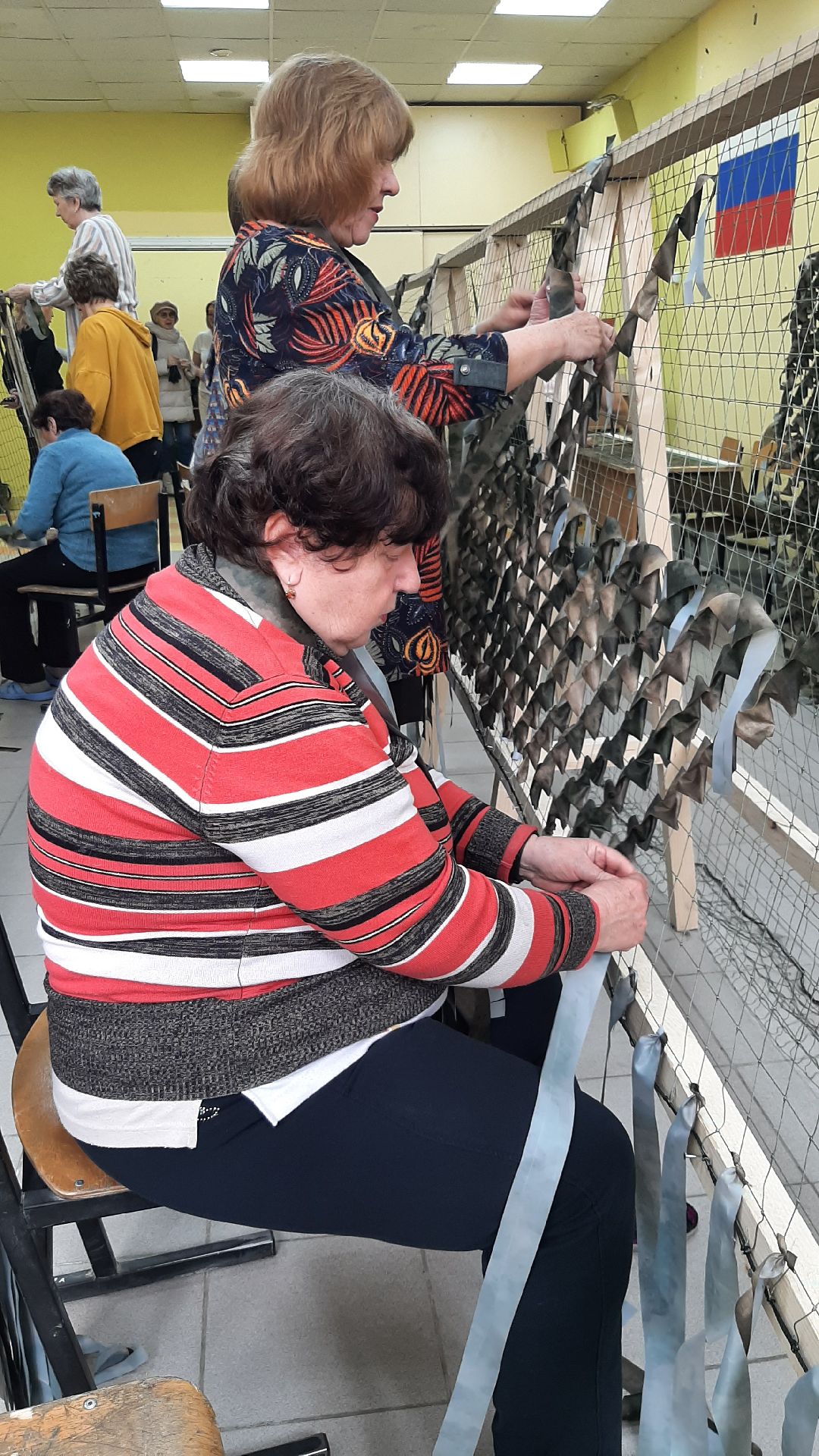 волонтеры, помощь людям,