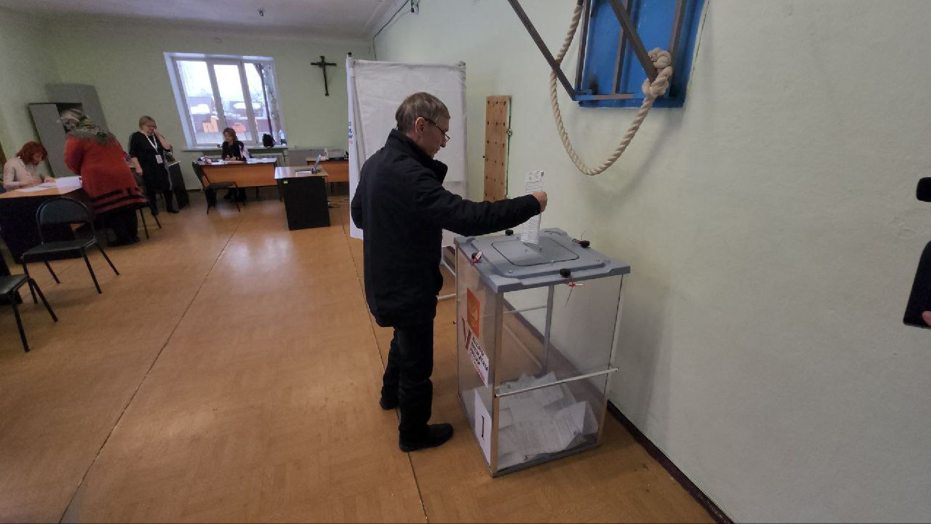 серпухов, выборы президента 2024, улица парковая, центр профориентации молодежи, УИК,