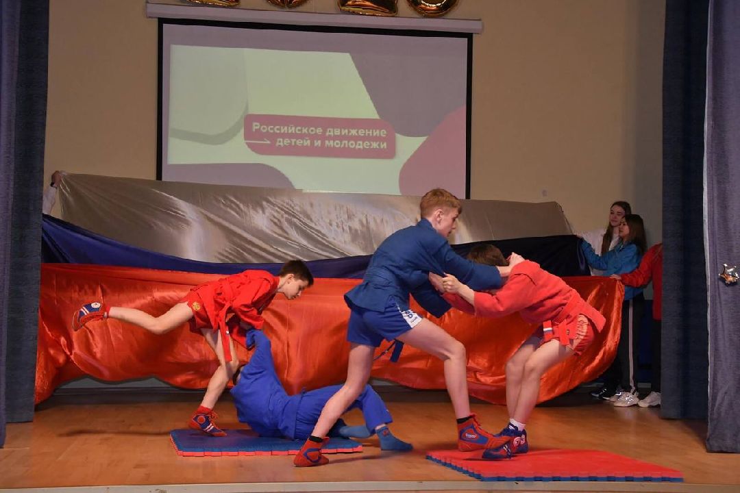 Движениепервых, Власиха, Путин, ЗАТО, детскоедвижение, пионерия, ГерманПотапчук, военныйгородок, патриотизм