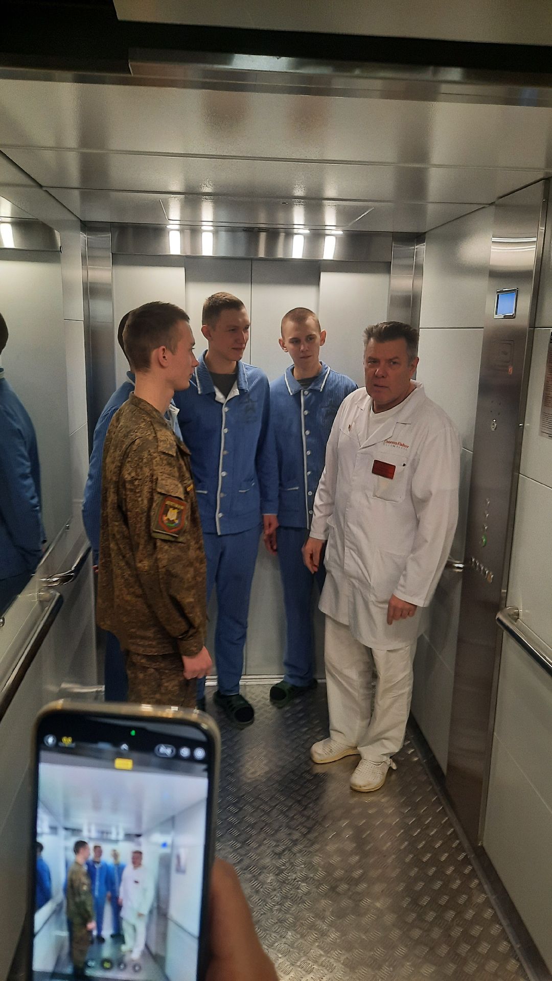 Наро-Фоминск, губернатор, лифты, военный госпиталь, глава Наро-Фоминска, военнослужащий, СВО, реабилитация