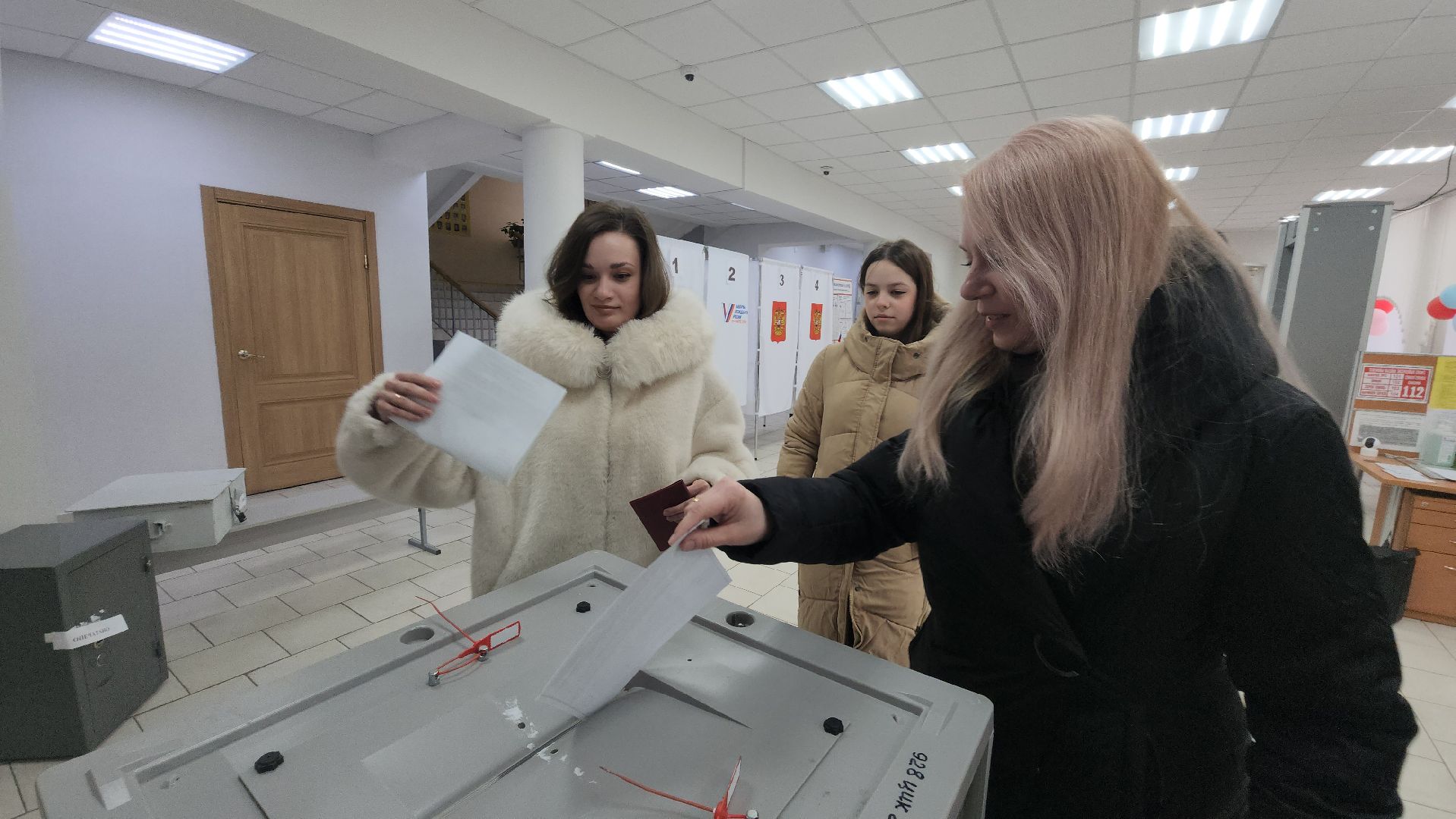 кашира, выборы президента 2024, сош 1, Маковский, Маковская, художник, трудовая династия, художник-педагог,