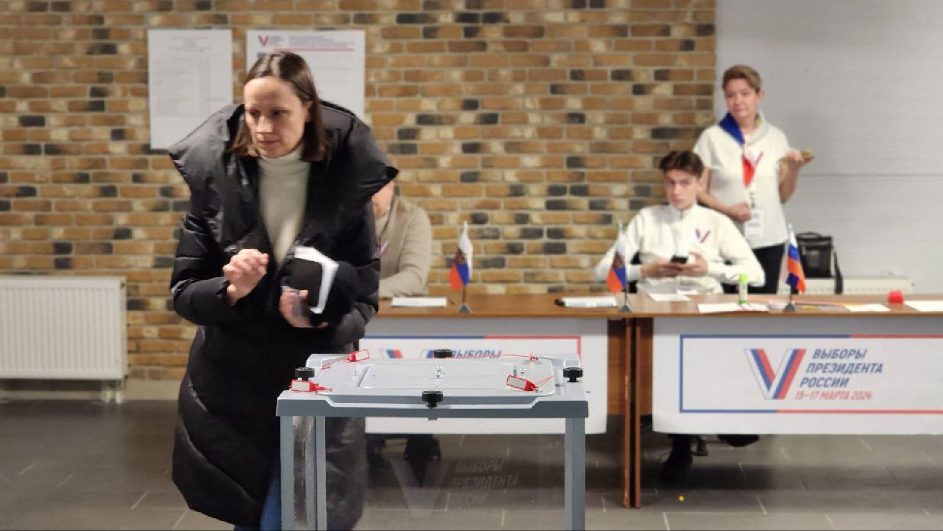 выборы президента 2024, аэропорт Жуковский, УИК, Ольга Фомина, Александр Сенин, Ольга Захарова,