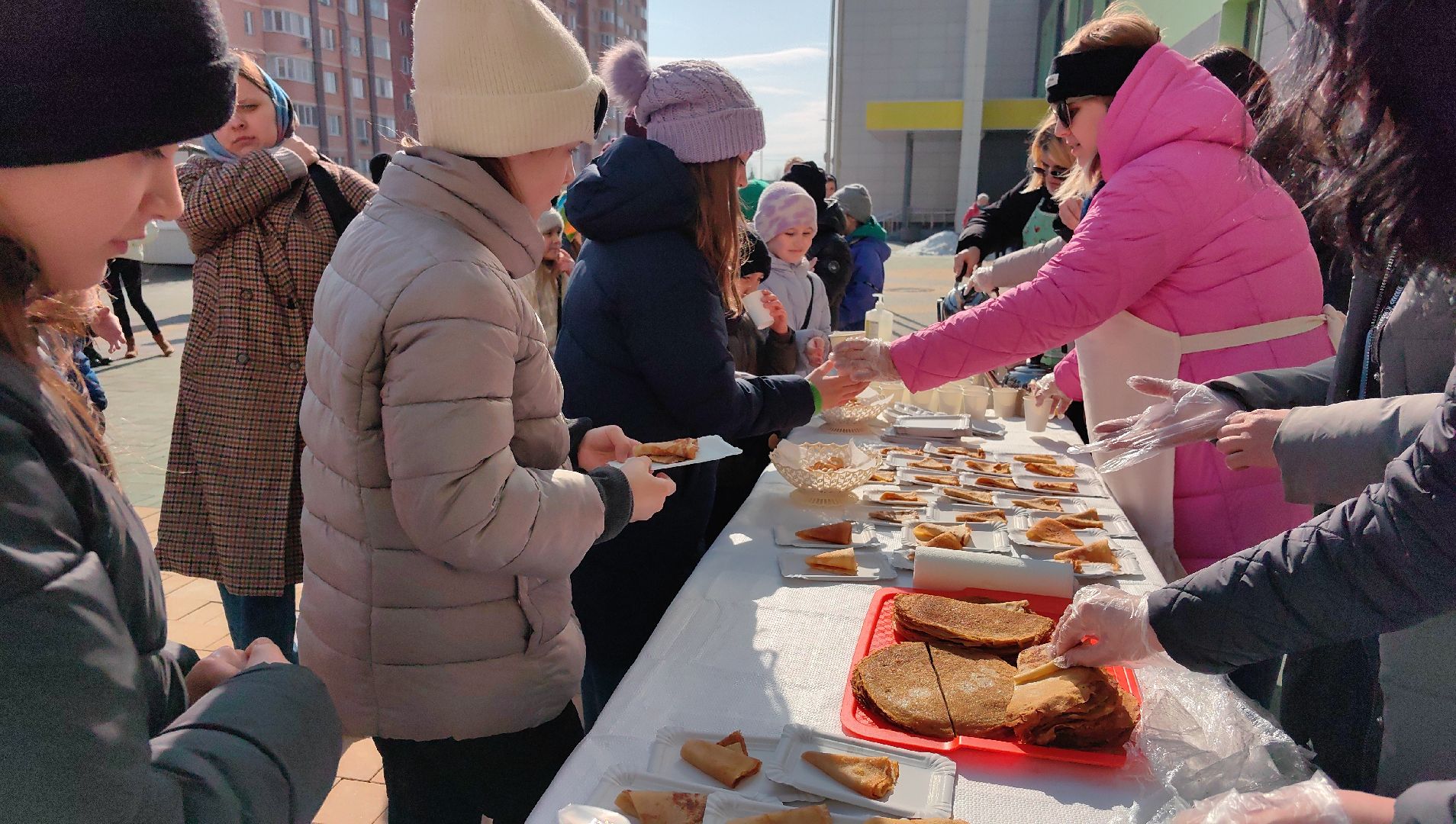 масленица, блины, игры, хоровод, школьники, проводы зимы,
