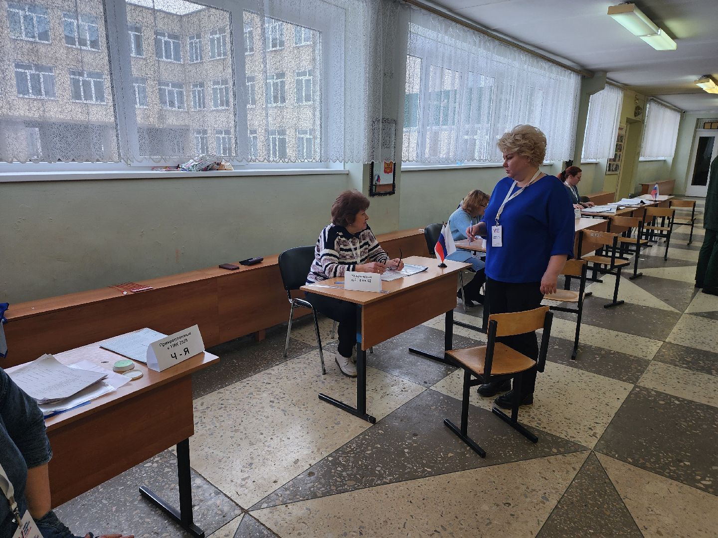 серпухов, УИК, выборы президента 2024, гимназия №1, большой ударный переулок,