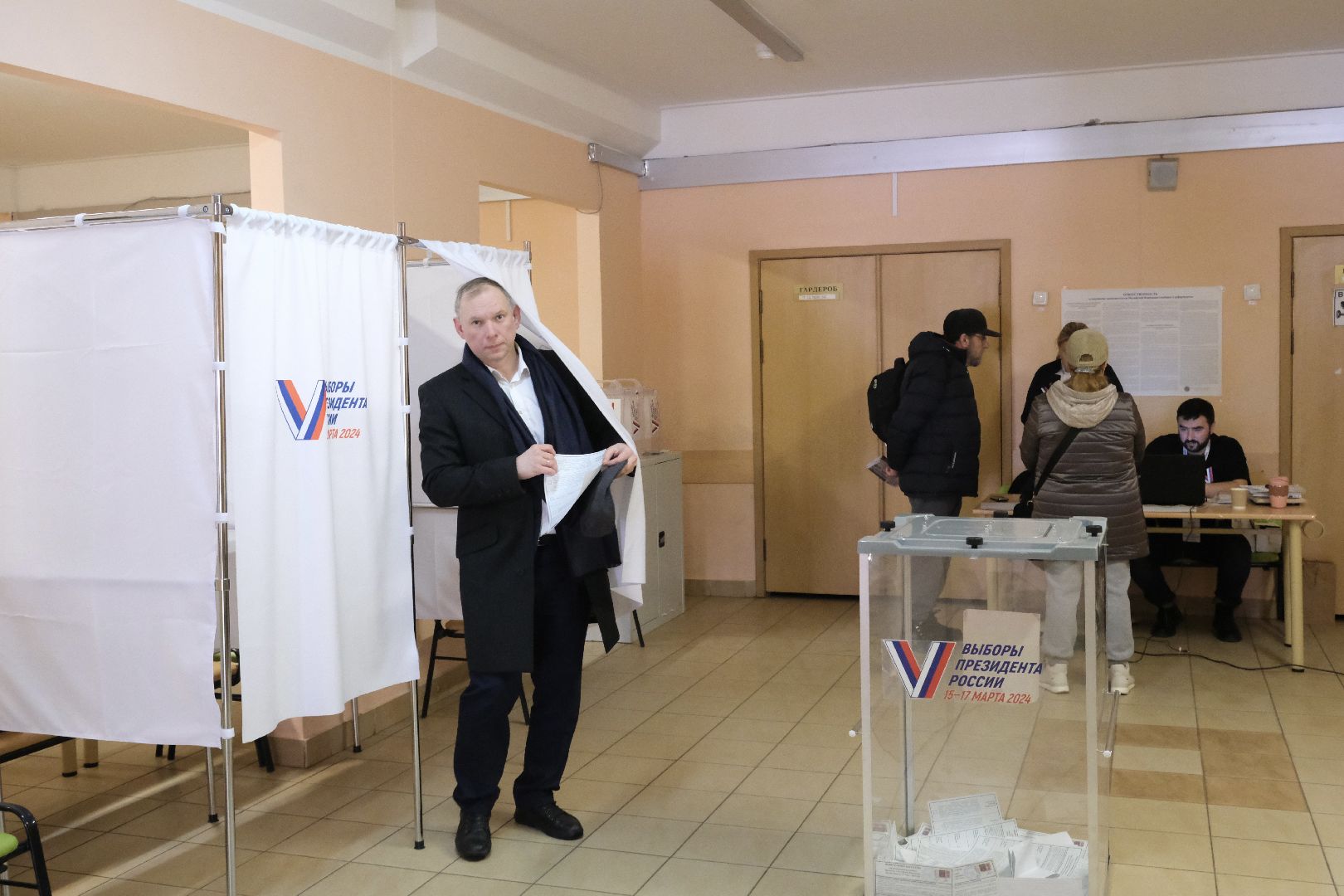 Красногорск, выборы, церковь, голосование, выборы президента 2024, священник,