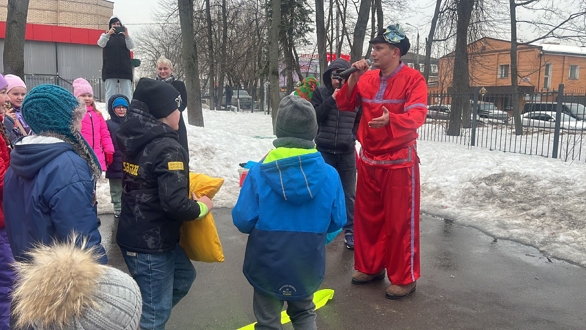 масленичные гуляния, масленица, блины,