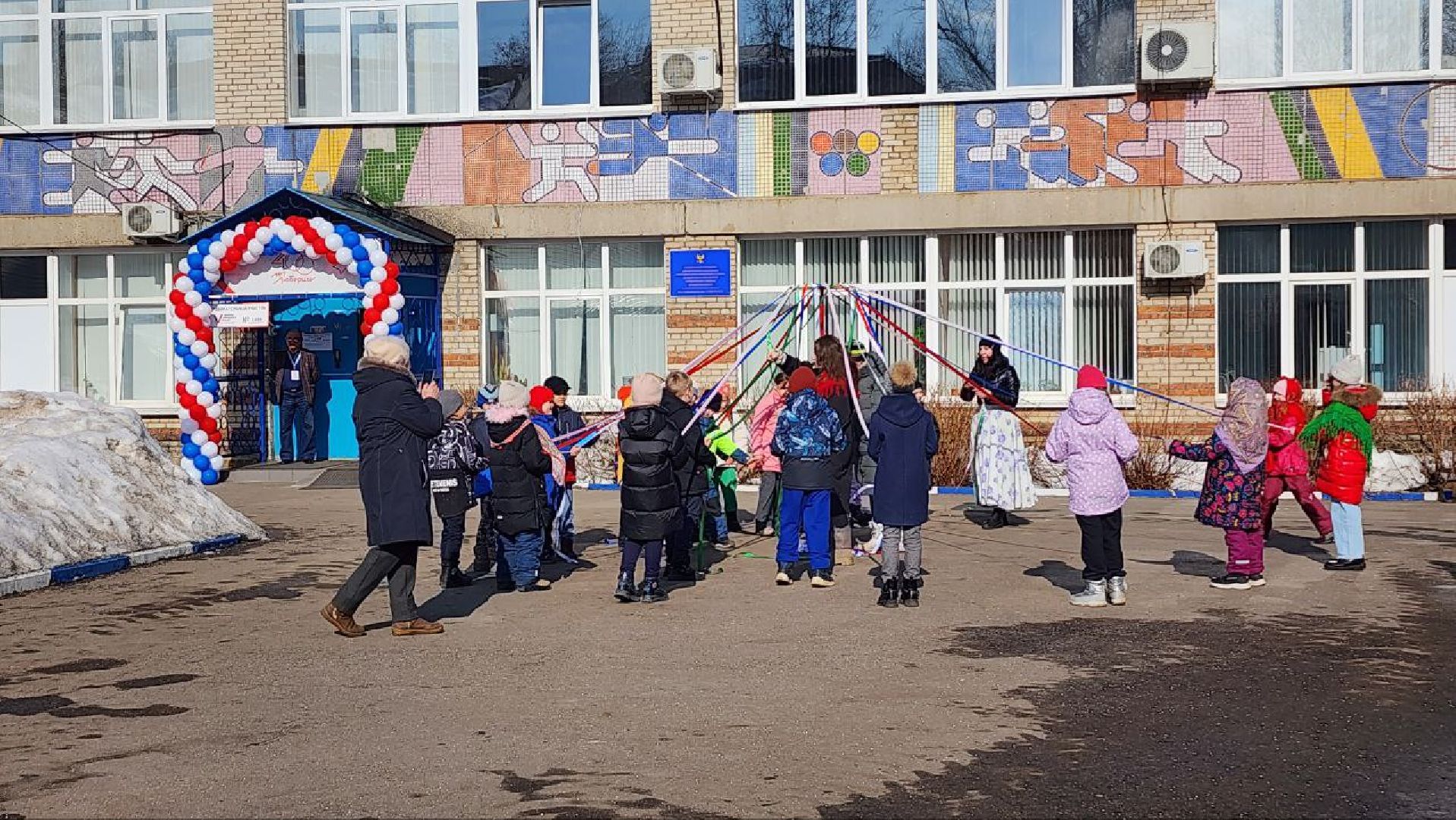 выборы, избирательные участки, глава городского округа люберцы владимир волков,