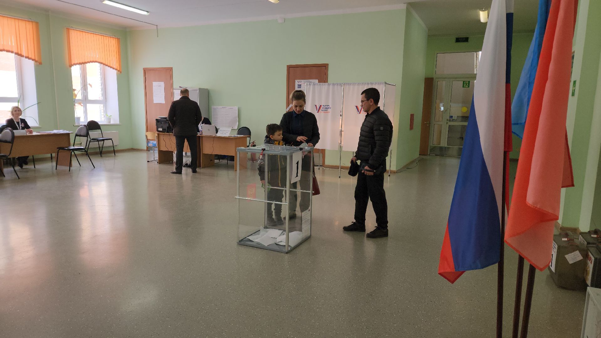 Подольск, Выборы, выборы президента 2024, голосование, семья,