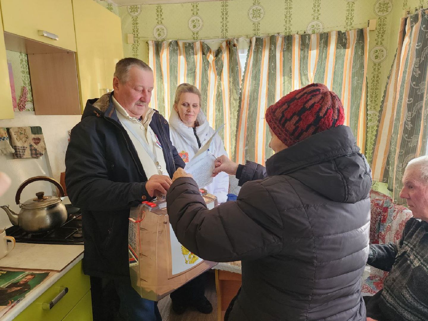 можайск, можайский городской округ, подмосковье, выборы 2024, выборы президента, надомное голосование, люди выбирают, выборы президента 2024, выборы президента россии,