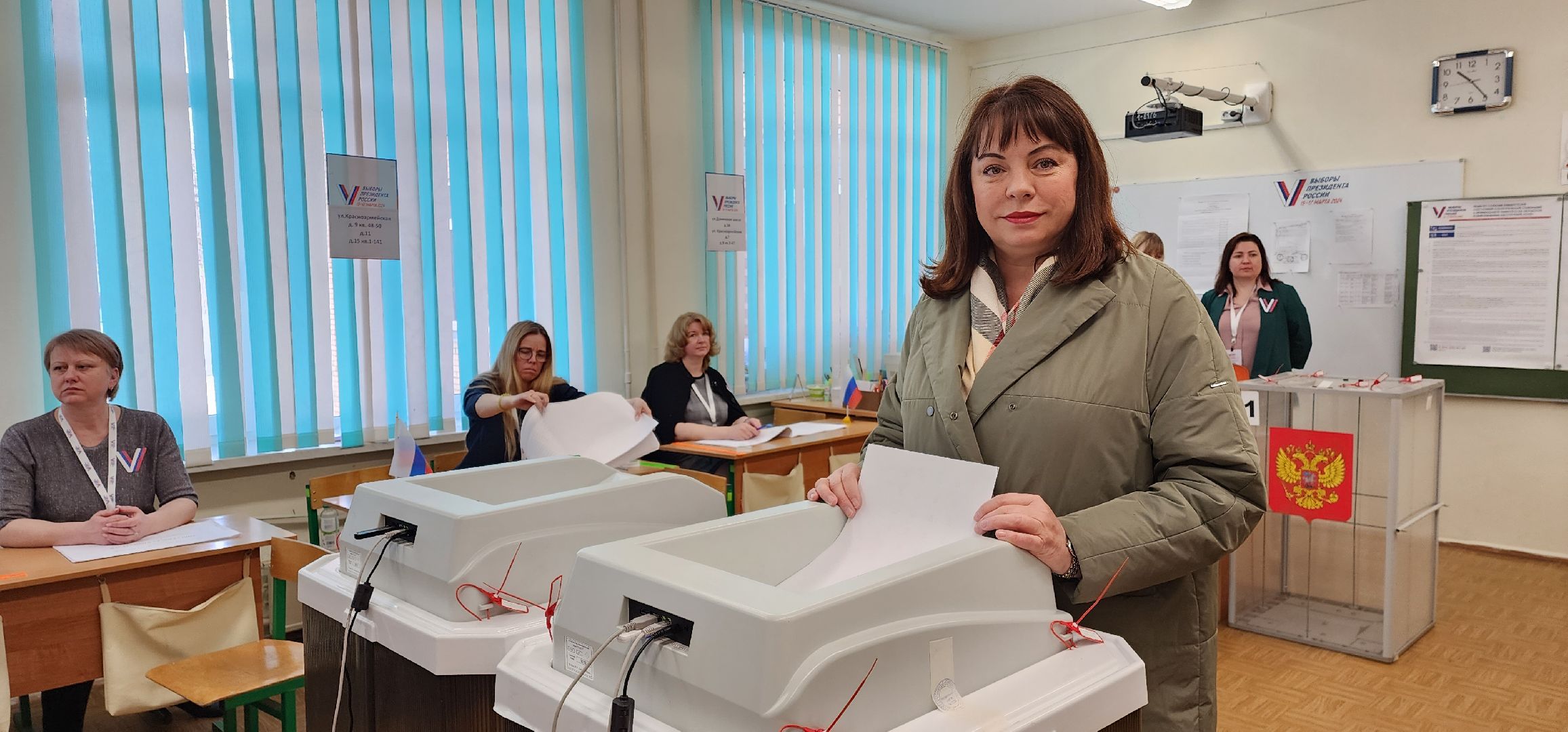 раменское, выборы 2024, раменская средняя школа 8, зампред совета депутатов раменского округа проголосовала на выборах Президента РФ,