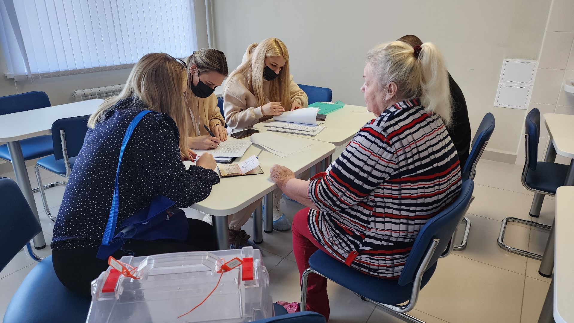 Кашира, каширская больница, выборы 2024, Голосование, Пациенты, Выездная избирательная комиссия,