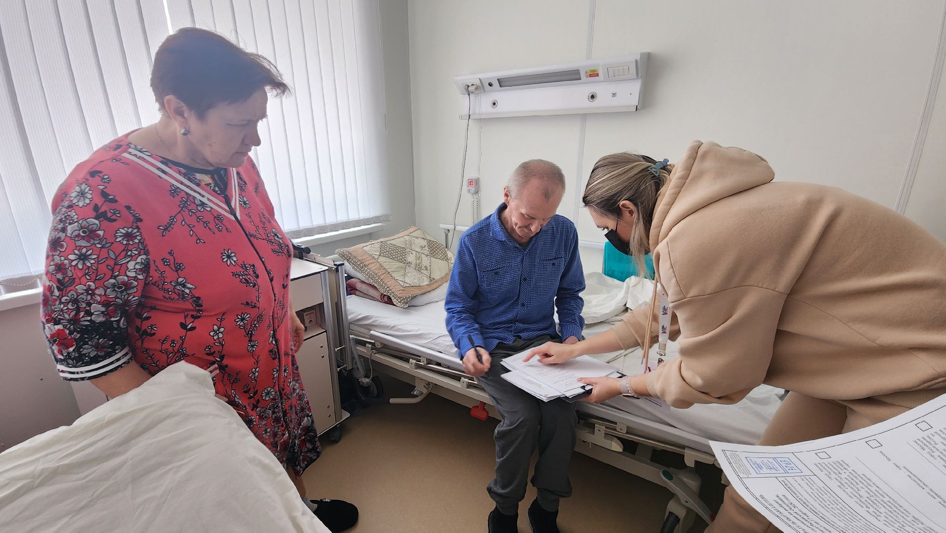 Кашира, каширская больница, выборы 2024, Голосование, Пациенты, Выездная избирательная комиссия,