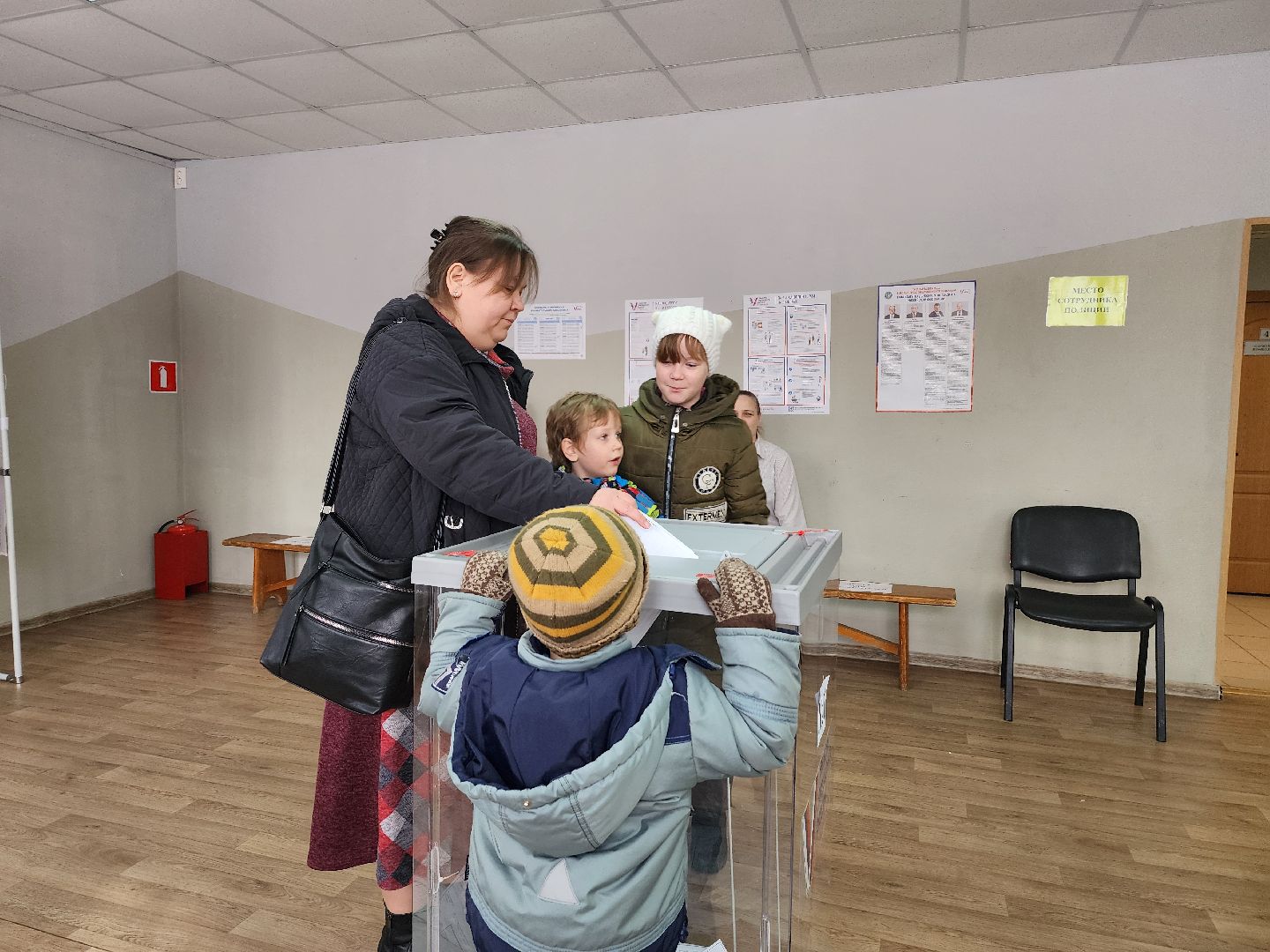 выборы Президента, голосование, избирательный участок, Большое Буньково, Богородский городской округ,